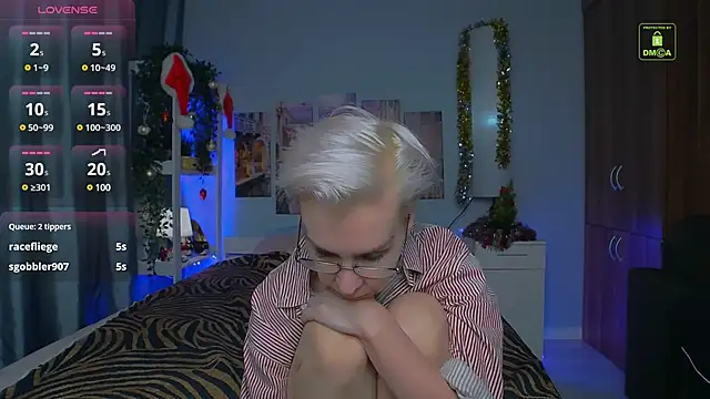 HelgaHimmell online show from December 28, 2024, 12:47 am