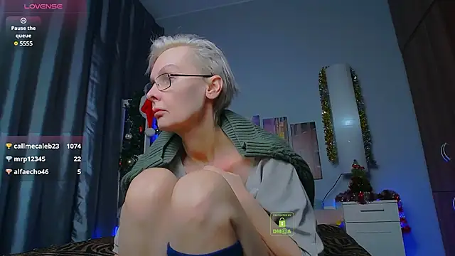 HelgaHimmell online show from January 9, 2025, 2:01 am