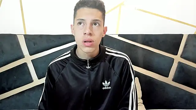 thiago19s online show from December 13, 2024, 7:21 pm