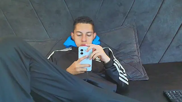 thiago19s online show from January 13, 2025, 7:42 pm