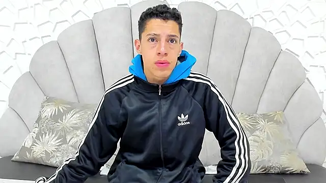 thiago19s online show from March 8, 2025, 7:09 pm