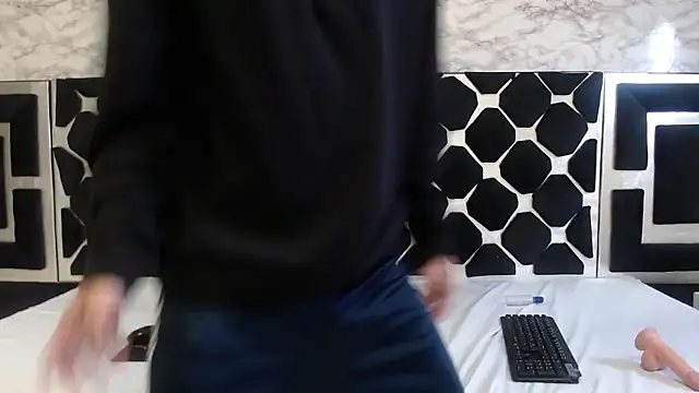 thiago19s online show from June 3, 2026, 2:33 pm