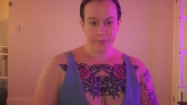 Snapshot of quinnmariexo chatting on February 13, 2026, 10:06 pm quinnmariexo online show from February 13, 2026, 10:06 pm