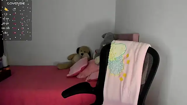 youpinkgirl  online show from February 7, 2025, 12:31 am