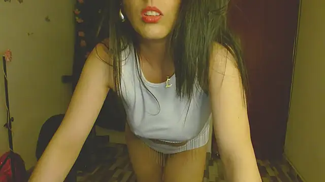 Snapshot of ella_peck chatting on February 9, 2026, 2:26 am ella peck online show from February 9, 2026, 2:26 am