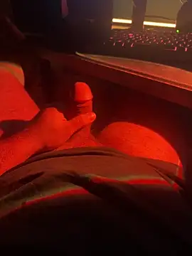 Snapshot of Jonas031 chatting on October 1, 2025, 6:58 pm Jonas031 online show from October 1, 2025, 6:58 pm