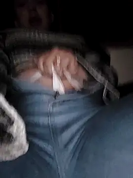 Snapshot of Sophie-hatter chatting on February 14, 2025, 10:58 pm Sophie-hatter online show from February 14, 2025, 10:58 pm