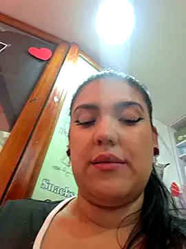 Snapshot of Sophie-hatter chatting on October 3, 2025, 3:53 pm Sophie-hatter online show from October 3, 2025, 3:53 pm