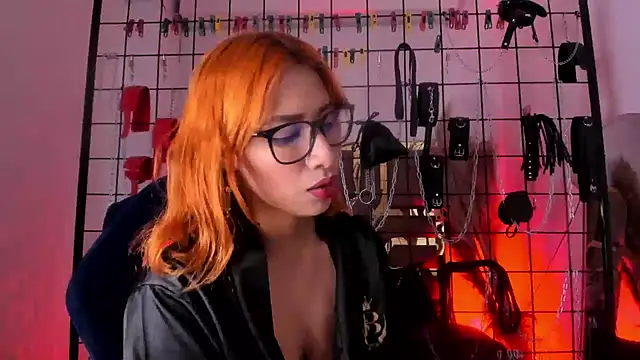 charrlotte quinn online show from February 13, 2025, 8:24 pm