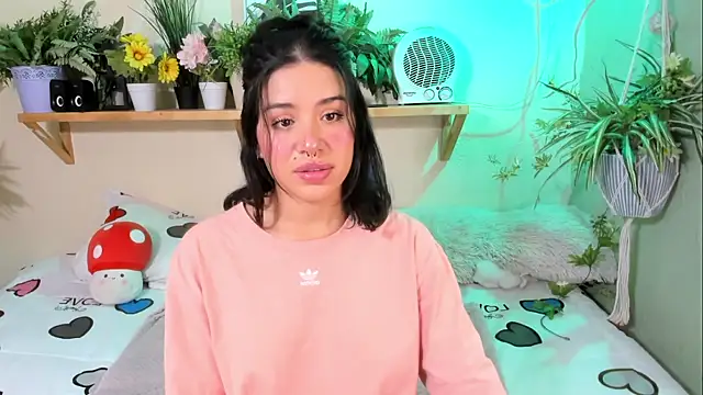 MiaaRose online show from September 30, 2025, 7:52 pm