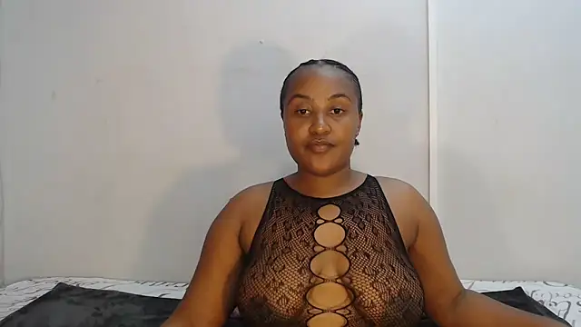 yummydoll97 online show from December 3, 2025, 6:39 pm