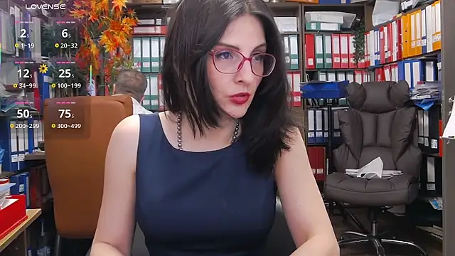 classyladyrellax online show from April 7, 2026, 12:27 pm