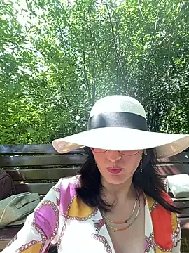 Snapshot of classyladyrellax chatting on June 16, 2026, 12:19 pm classyladyrellax online show from June 16, 2026, 12:19 pm