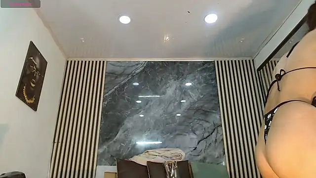 PriscilaRainbow online show from February 20, 2025, 8:47 pm