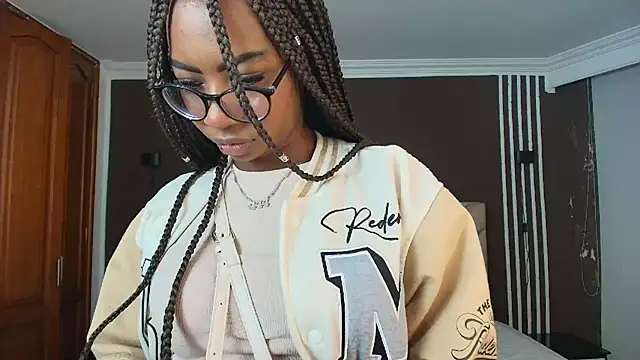 Raquel jones online show from September 24, 2025, 11:46 am