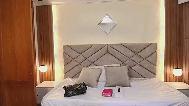 Raquel jones online show from March 15, 2026, 12:00 pm