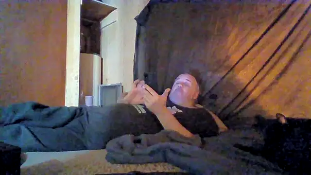 Nightshade7712 online show from January 7, 2026, 2:58 am