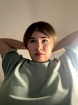 Snapshot of Grecia_21 chatting on September 26, 2025, 5:06 pm Grecia 21 online show from September 26, 2025, 5:06 pm