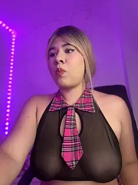 Grecia 21 online show from December 17, 2025, 5:52 pm