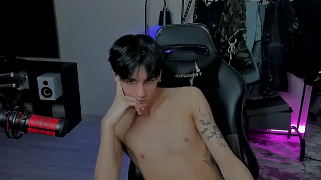 MarkBrowniii online show from February 10, 2025, 7:36 am