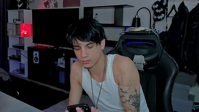 MarkBrowniii online show from February 6, 2026, 9:18 pm