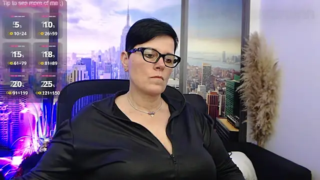 ninarandmann online show from January 10, 2025, 5:45 pm