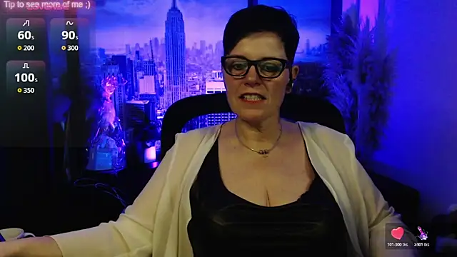 ninarandmann online show from February 18, 2026, 6:37 pm