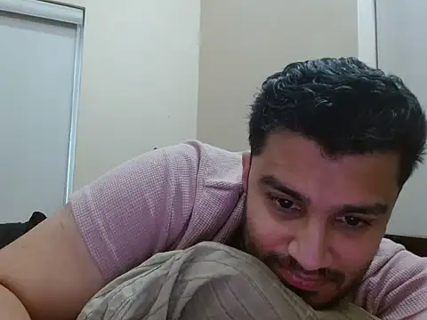 robintoit online show from February 2, 2026, 3:27 am