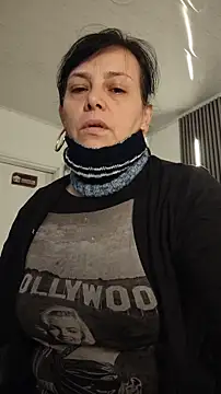 Snapshot of Natasha_milf__ chatting on January 17, 2026, 12:32 pm Natasha milf online show from January 17, 2026, 12:32 pm