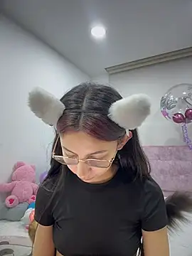 Bonniepark online show from March 11, 2026, 12:05 am