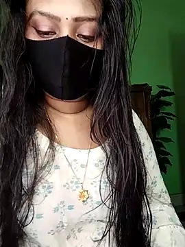 Idhika Paul online show from March 16, 2026, 5:44 am