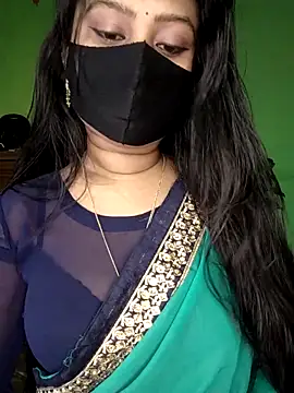 Idhika Paul online show from March 25, 2026, 3:12 am