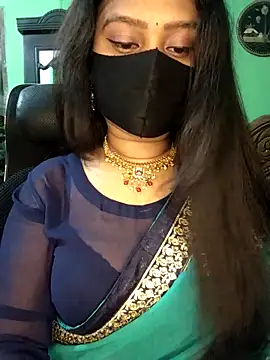 Idhika Paul online show from April 15, 2026, 3:30 pm