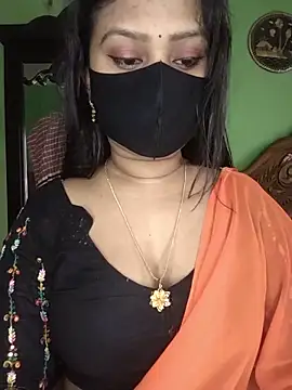 Snapshot of Idhika_Paul chatting on May 22, 2026, 1:24 am Idhika Paul online show from May 22, 2026, 1:24 am