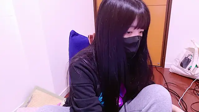 Snapshot of irohani_usagi chatting on February 15, 2026, 1:20 pm irohani usagi online show from February 15, 2026, 1:20 pm