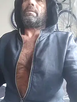 DJUX online show from January 14, 2025, 8:52 am
