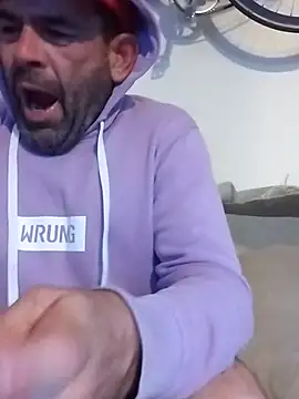 DJUX online show from March 9, 2025, 5:44 am