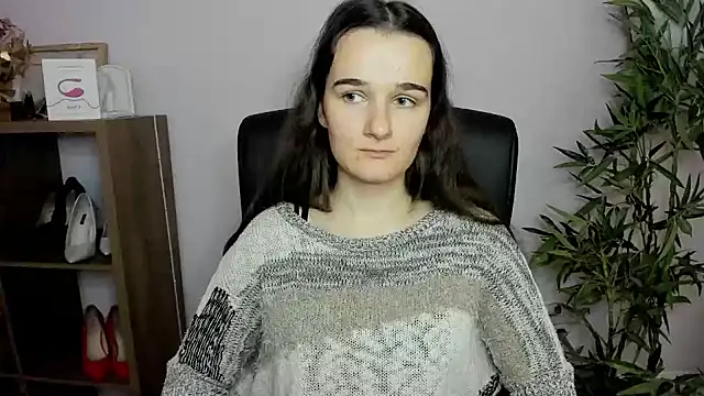 KateDelight online show from December 8, 2024, 11:14 am