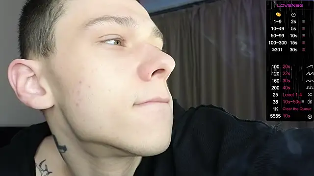 R1mmo   online show from October 11, 2025, 7:18 am