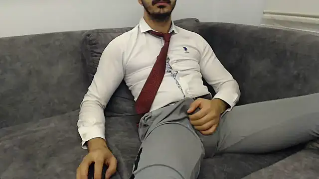 Snapshot of Naughtb0y chatting on July 10, 2026, 10:45 pm Naughtb0y online show from July 10, 2026, 10:45 pm