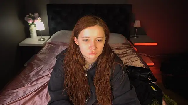 carolina elf online show from March 19, 2025, 6:24 am