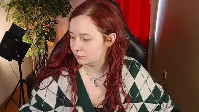 carolina elf online show from September 19, 2025, 1:56 pm