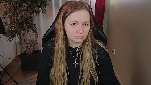 carolina elf online show from February 3, 2026, 5:16 am