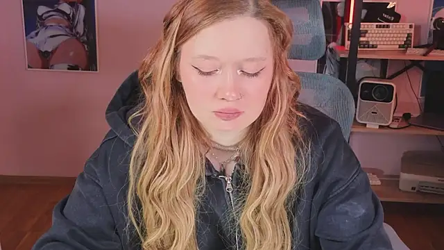 carolina elf online show from February 22, 2026, 5:08 am