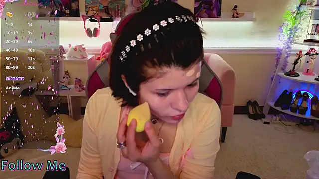 Snapshot of Katya_Zaitseva chatting on May 15, 2026, 12:23 pm Katya Zaitseva online show from May 15, 2026, 12:23 pm