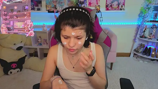 Snapshot of Katya_Zaitseva chatting on July 15, 2026, 6:13 pm Katya Zaitseva online show from July 15, 2026, 6:13 pm