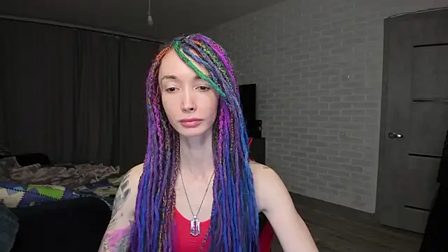 Snapshot of Roxy_Silver chatting on December 8, 2024, 7:00 pm Roxy Silver online show from December 8, 2024, 7:00 pm