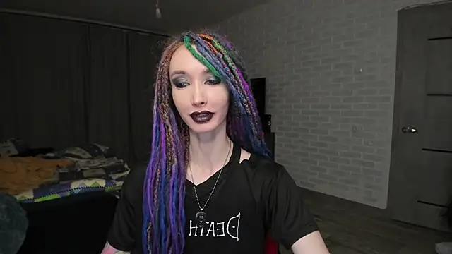 Snapshot of Roxy_Silver chatting on January 9, 2025, 5:00 pm Roxy Silver online show from January 9, 2025, 5:00 pm