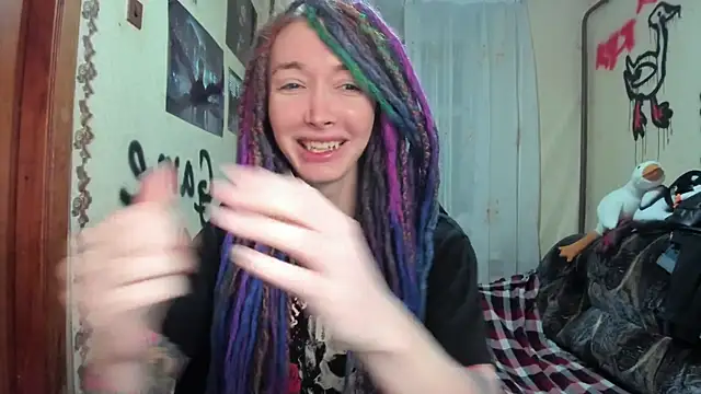 Snapshot of Roxy_Silver chatting on February 8, 2025, 7:27 pm Roxy Silver online show from February 8, 2025, 7:27 pm