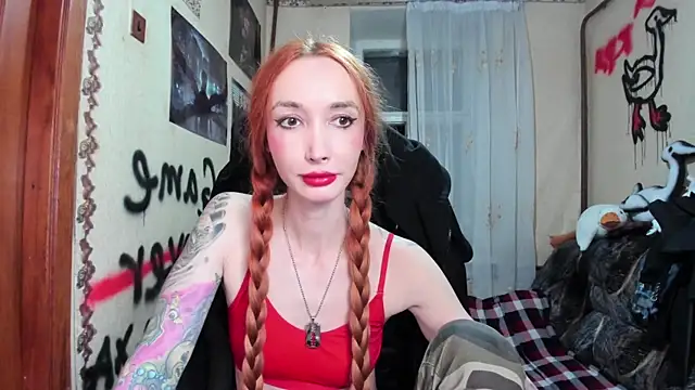 Snapshot of Roxy_Silver chatting on September 16, 2025, 8:54 pm Roxy Silver online show from September 16, 2025, 8:54 pm